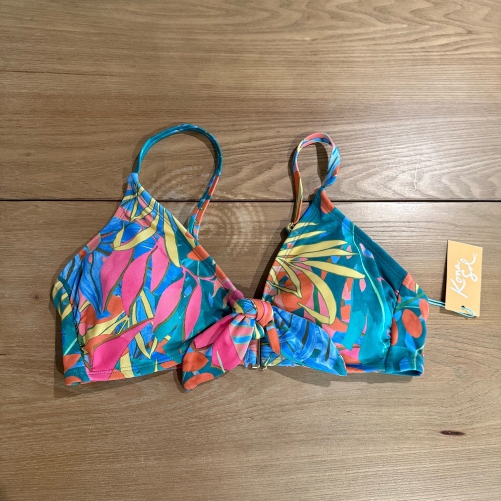 Kona Sol Bikini Top Size‎ Medium NWT